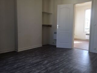  Appartement à louer 3 pièces 53 m²