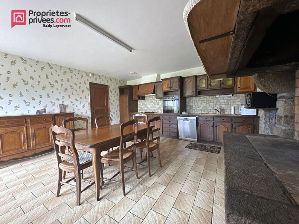 Maison en pierre de 137m² à Brouains