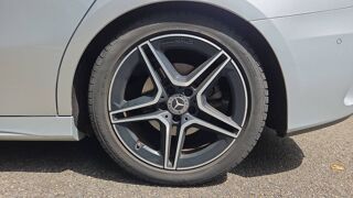 Classe A 200 163 7G-DCT AMG Line - Automatique Toit ouvrant 2019 occasion 78000 Versailles