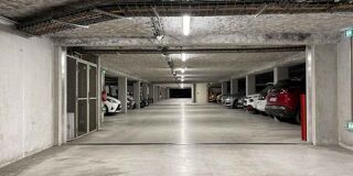  Parking / Garage � vendre 