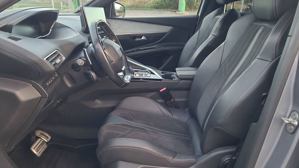 5008 II 1.5 BlueHDi 130 EAT 8 GT - Automatique 2021 occasion 02500 Hirson