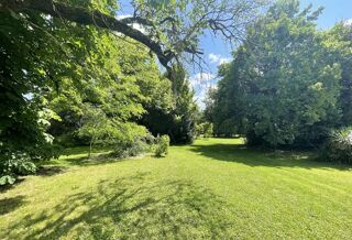  Propriété/château à vendre 15 + pièces 700 m²