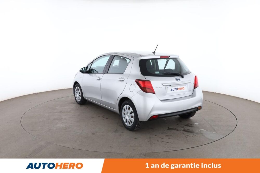 Yaris 1.5 Hybrid Dynamic 5P 100H 2015 occasion 92130 Issy-les-Moulineaux