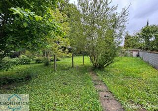  Immeuble à vendre 15 + pièces 331 m²