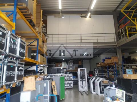 800 M² ENTREPOT BUREAUX A LOUER A CROISSY BEAUBOURG 4800 77183 Croissy beaubourg