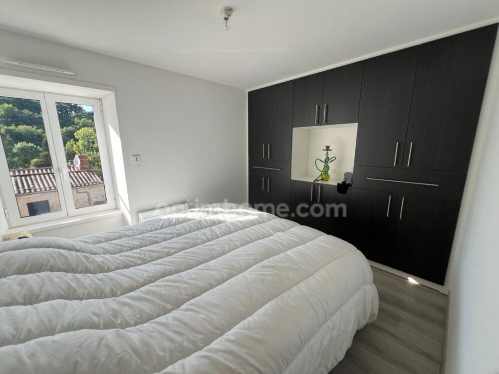 Vente Maison Maison à vendre 4 pièces MORTAGNE SUR SEVRE (85) Mortagne sur sevre