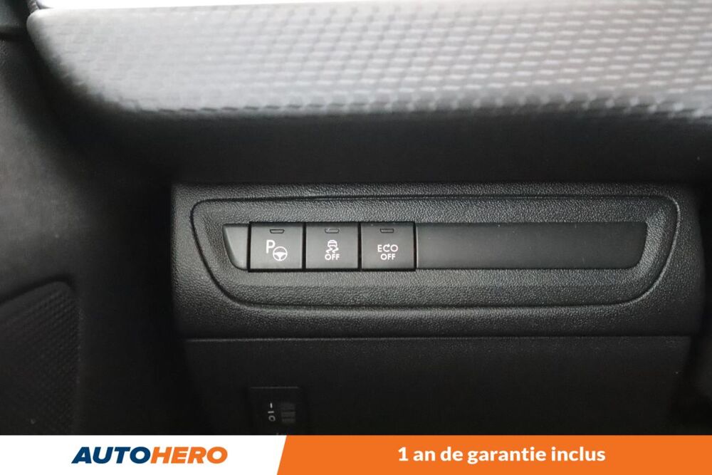 2008 1.2 PureTech Allure 110 ch 2017 occasion 92130 Issy-les-Moulineaux