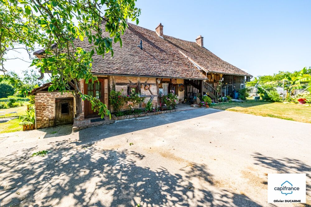 THUREY (71) Ferme Bressane avec dépendance et terrain de 2 ha, vente à terme occupée temporairement