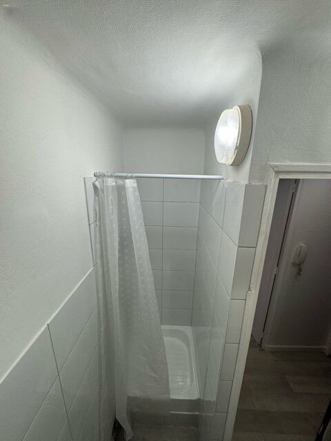  Appartement  louer 1 pice 22 m Marseille