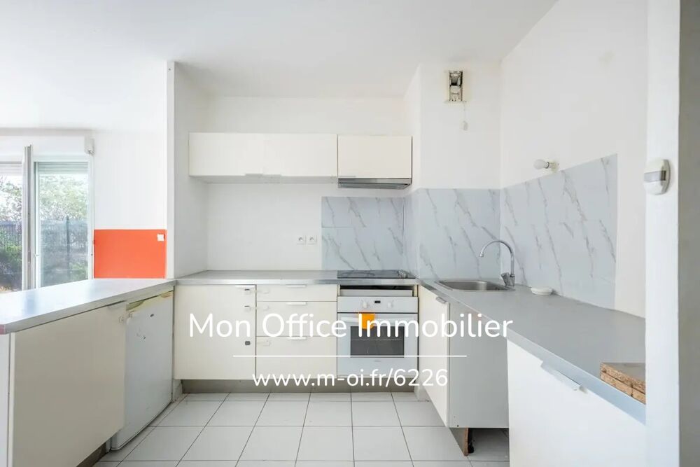 Référence : 6226-NFI - Exclusivité Appartement 3 pièces d'une surface de 65 m2 avec une terrasse jardin et box