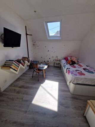  Maison à louer 5 pièces 140 m²