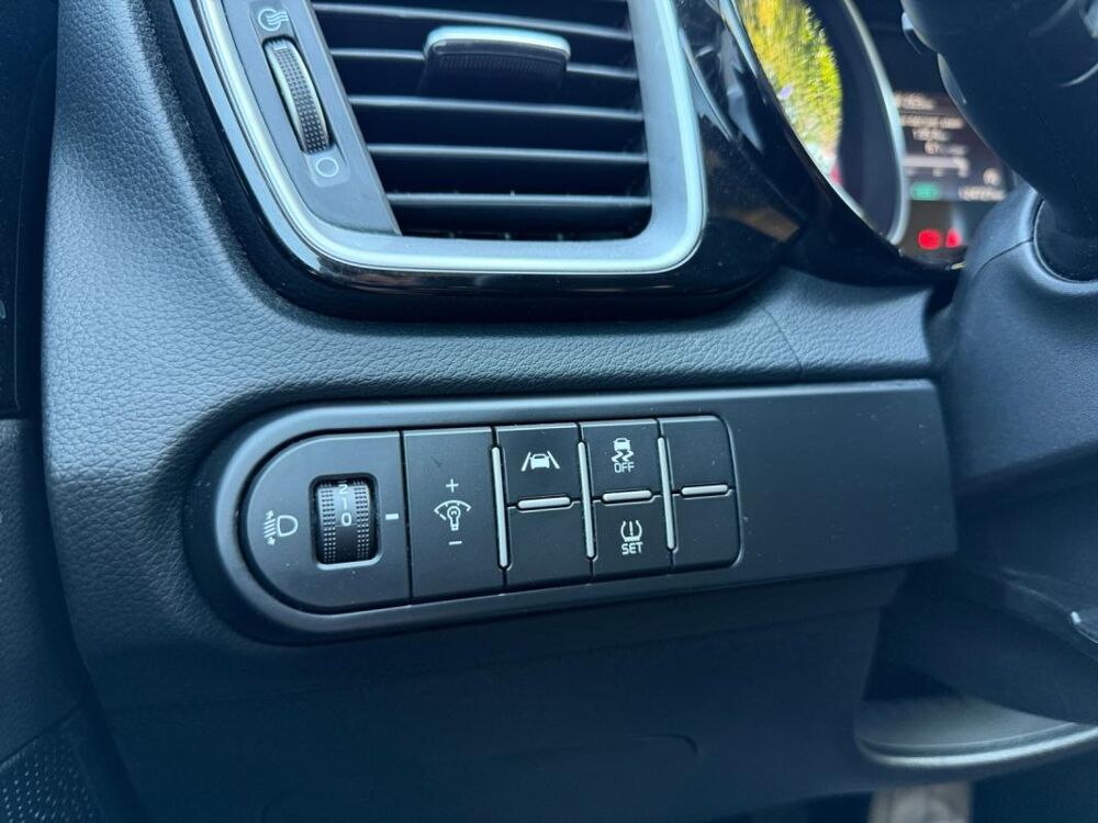 Ceed III (2) 1.6 CRDI 136 MHEV Active Business IBVM6 2023 occasion 55800 Contrisson