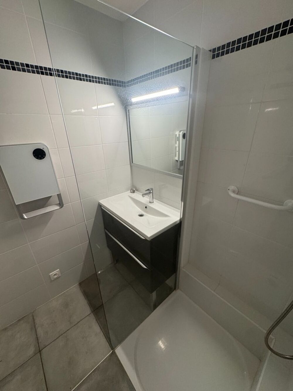 AGEN FLORÉAL  STUDIO DE 29 m² AVEC PARKING PRIVATIF