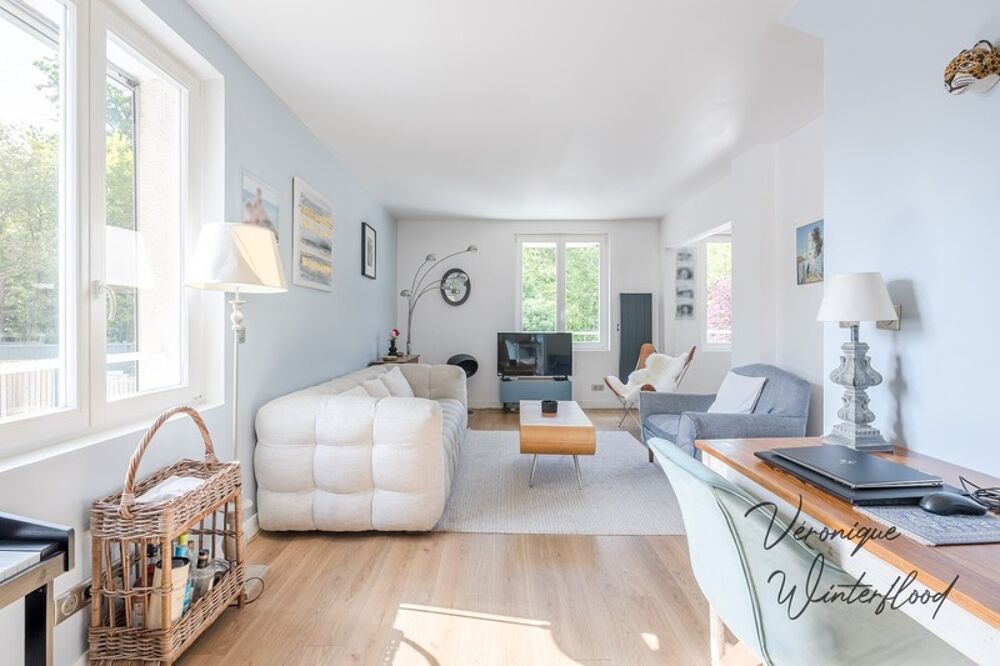 Vente Maison Maison à vendre 6 pièces LE CHESNAY (78) 120m²-4 chambres-garage-180m² Le chesnay