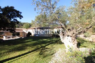  Maison � vendre 8 pi�ces 238 m�