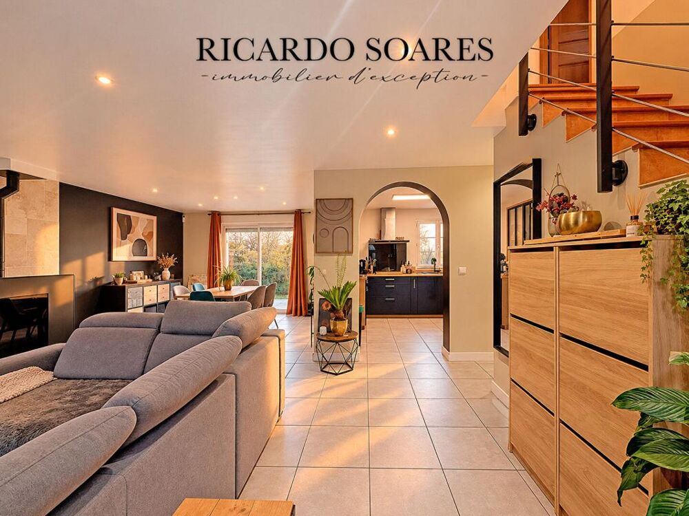 Vente Maison 60700 PONT-SAINTE-MAXENCE (SARRON) - MAISON FAMILIALE 7 PIÈCES / 157 M2 AU SOL / 5 CHAMBRES / DOUBLE GARAGE / TERRAIN 876 M² Pont sainte maxence
