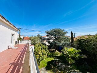  Maison � vendre 8 pi�ces 305 m�