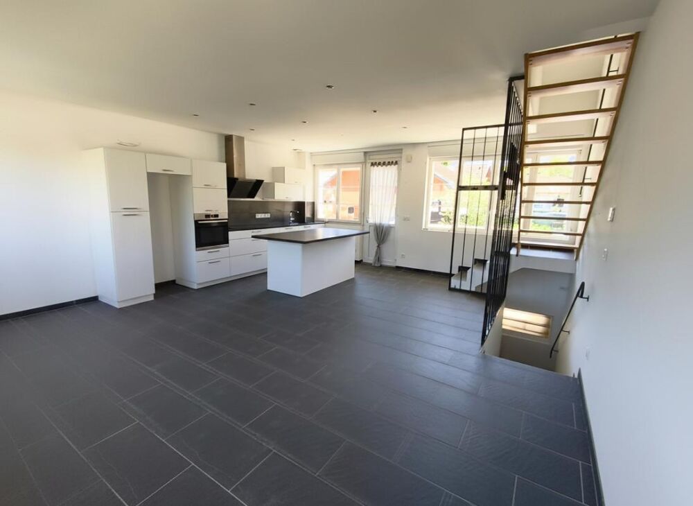 Maison mitoyenne en triplex 3 pièce(s) 80 m2