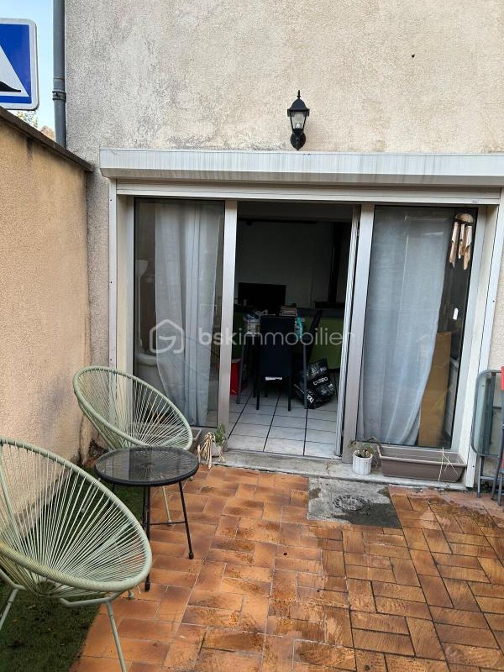 - 'Vivez au calme à Trilport tout en restant à 35 minutes de Paris Gare de lEst' et/ou pour un bon investissement locatif (co-l