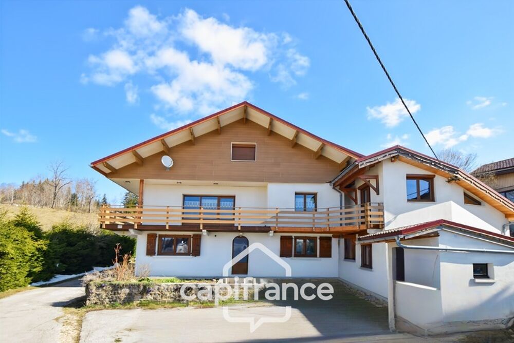 Maison à vendre 9 pièces avec appartement indépendant LES ROUSSES (39)