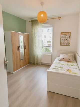  Appartement à louer 3 pièces 63 m²