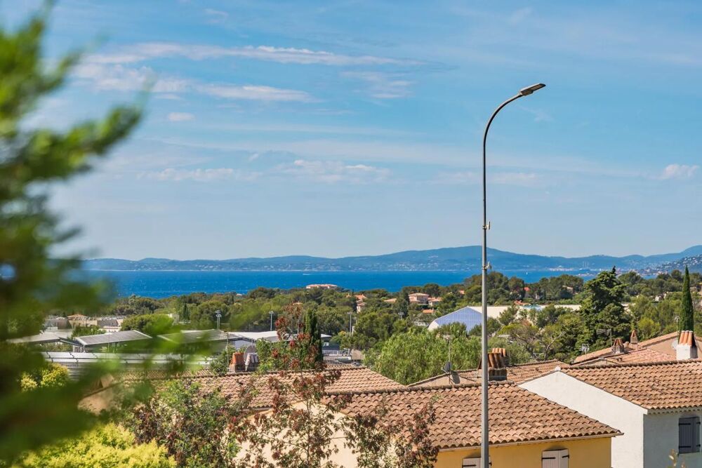 Vente Appartement Appartement T3-70m2, Terrasse 38m2, Sud, Cave, Parking, Piscine Saint raphael