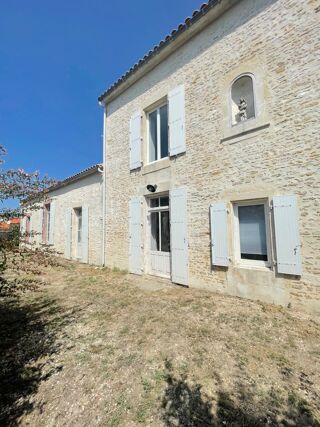  Maison à vendre 12 pièces 265 m²