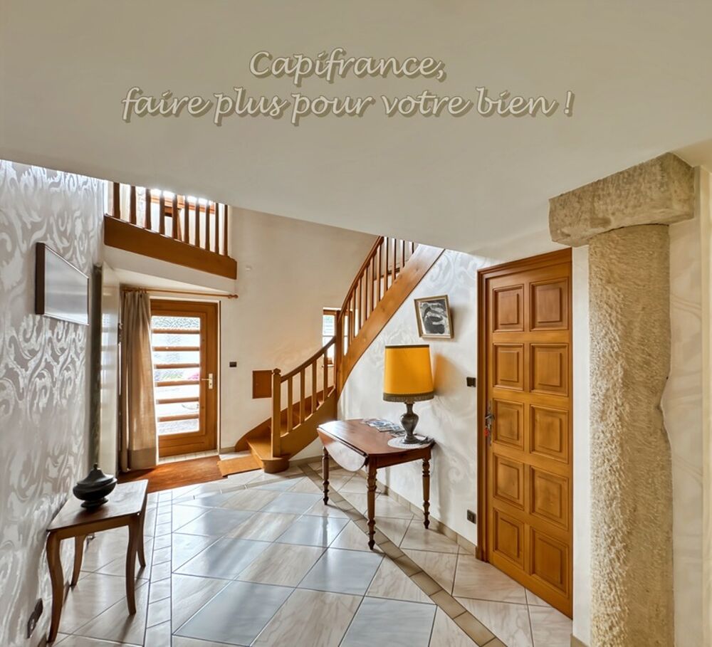 LA CLAYETTE 71 Maison 178 m², 6 pièces, 3 chambres, garage, terrain 929 m²