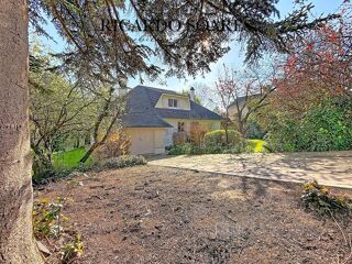  Maison à vendre 8 pièces 220 m²