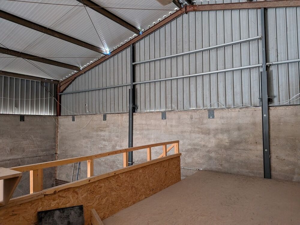   DEPOT A LOUER A GONFARON 