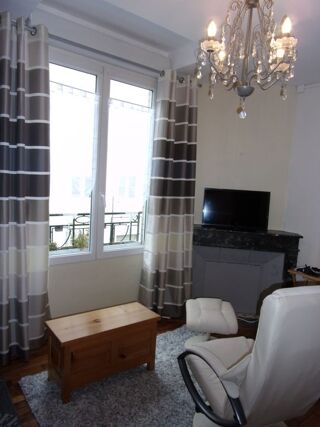  Appartement à louer 2 pièces 46 m²