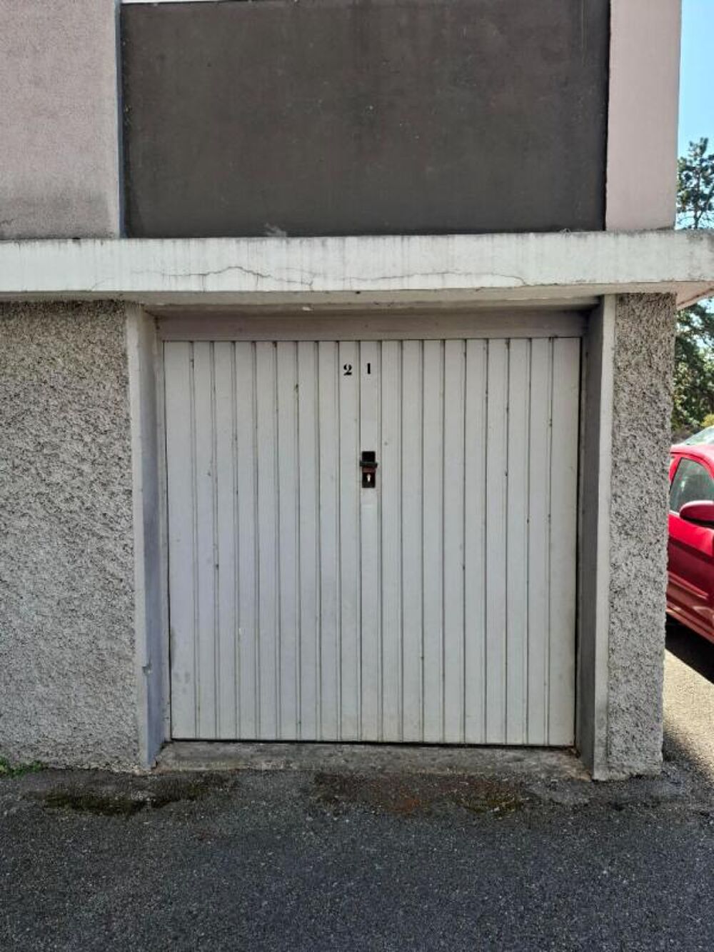Location Parking/Garage Garage sécurisé à louer ? Caluire-et-Cuire Caluire et cuire