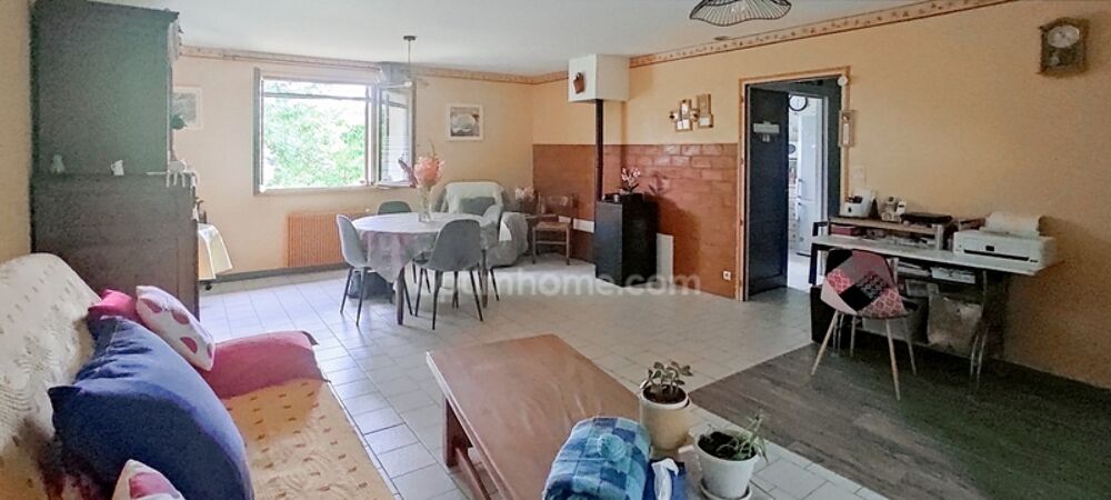 Maison 4 pièces 87 m² · à Hautefort · 87 m² · 161 000 €