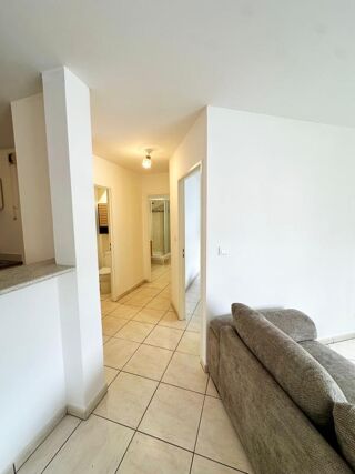  Appartement à louer 2 pièces 47 m²