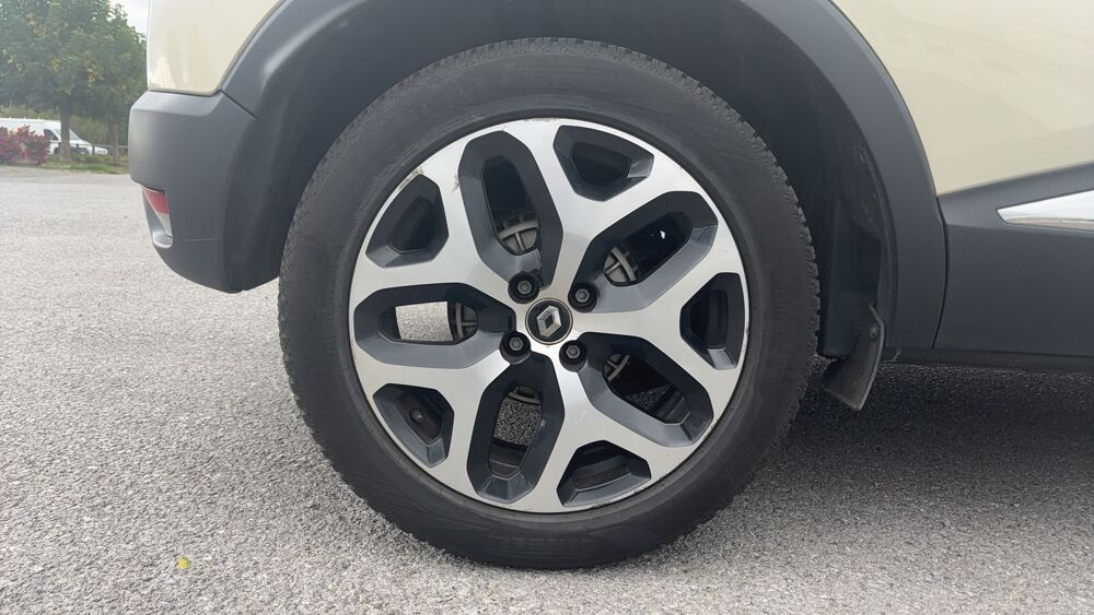 Captur 1.3 TCe 150 EDC Intens 2019 occasion 02500 Neuve Maison