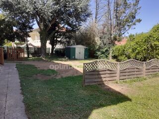  Maison � vendre 8 pi�ces 220 m�