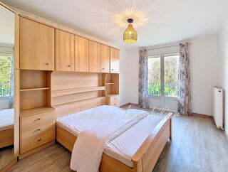  Immeuble  vendre 7 pices 181 m