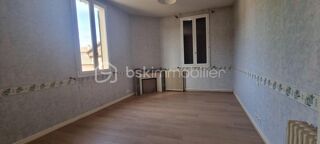  Immeuble à vendre 15 + pièces 579 m²