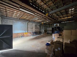  Parking / Garage à vendre 1 pièce 162 m²