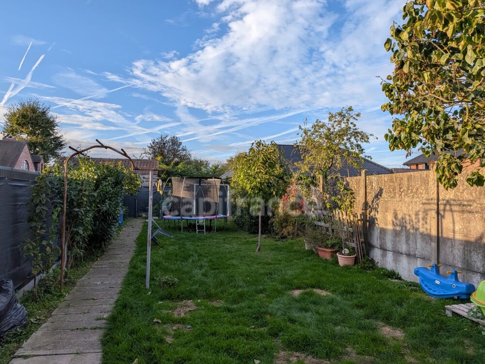 Vente Maison Maison 4 chambres avec jardin Neuville en ferrain