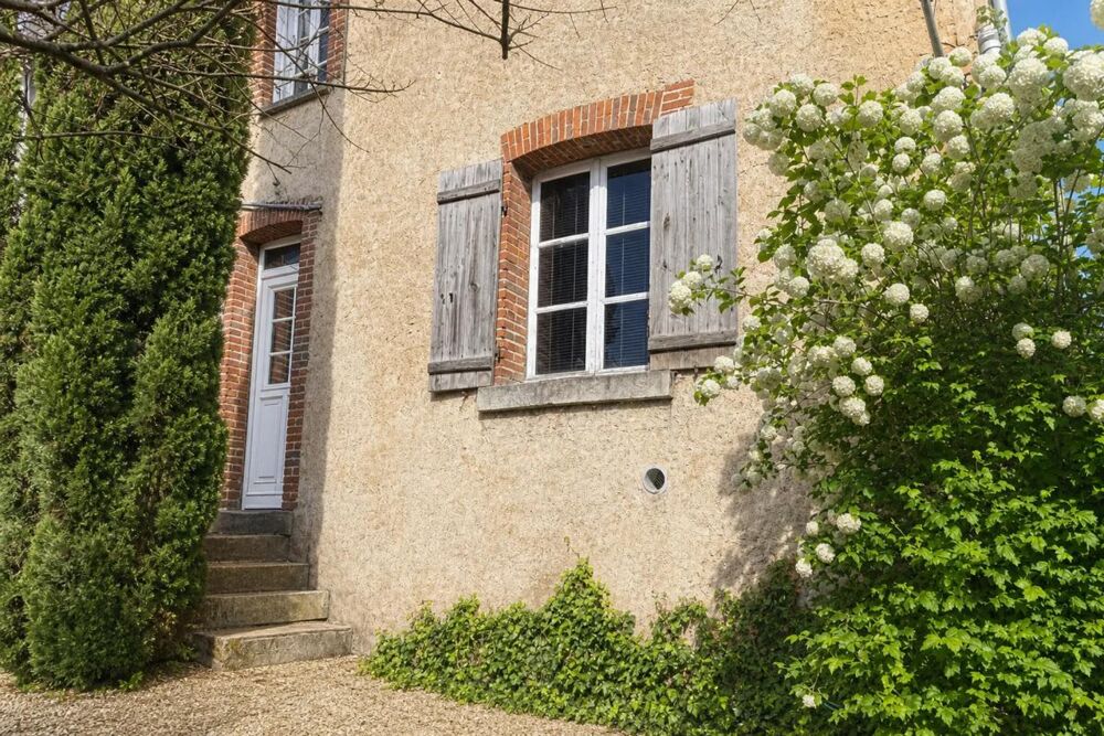 Vente Maison Maison spacieuse à La Chapelle-d'Angillon La chapelle d angillon