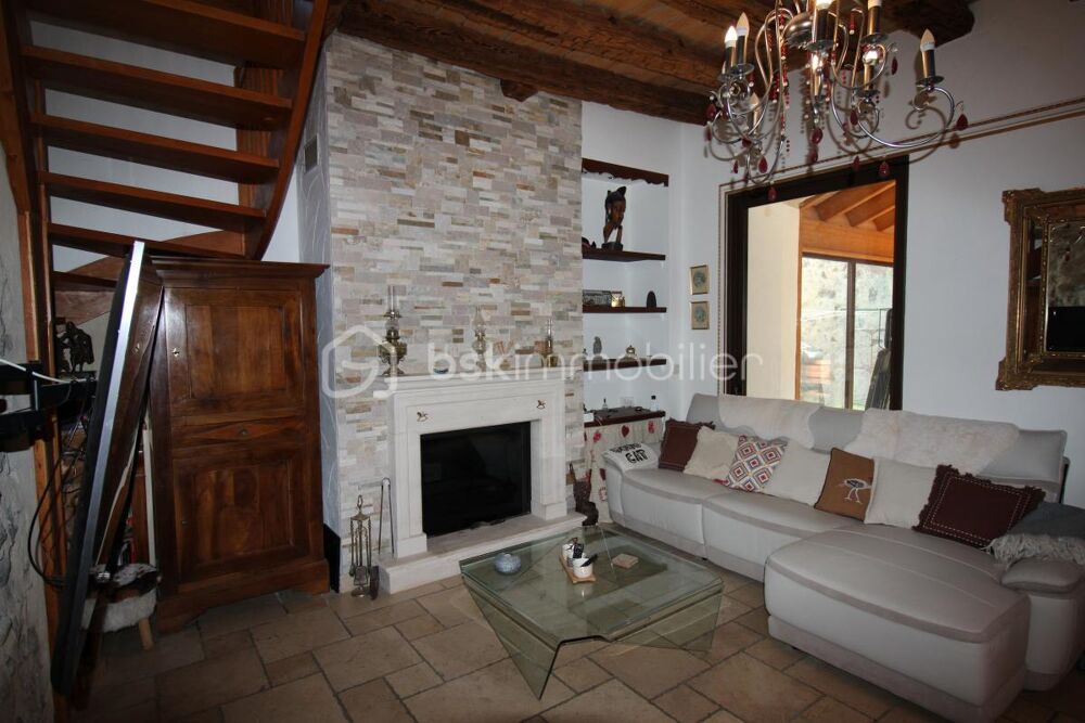 � vendre  Appartement Mont-Dauphin (05600)