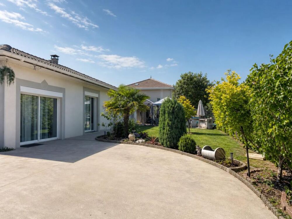 Maison de 7 pièces de 113 m² à Les Roches-de-Condrieu