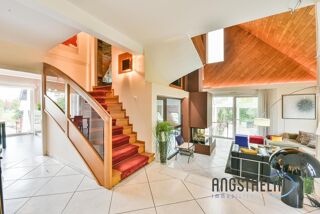  Villa  vendre 12 pices 385 m