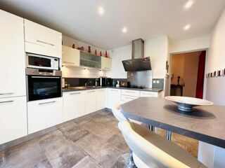  Appartement  vendre 4 pices 92 m