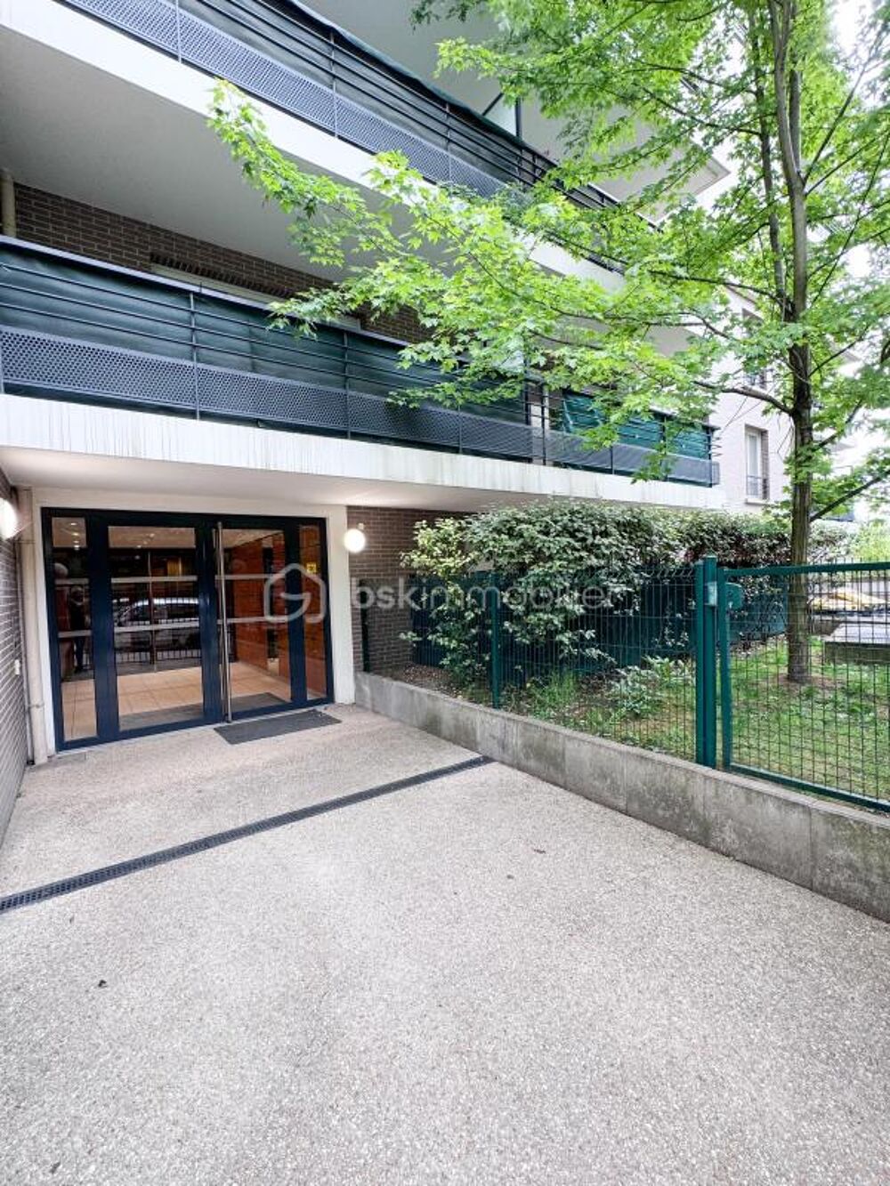 Vente Appartement ? ROSNY-SOUS-BOIS-SUPERBE F3 AVEC BALCON, PARKING ET RÉSIDENCE COMPTENPORAINE! Rosny sous bois