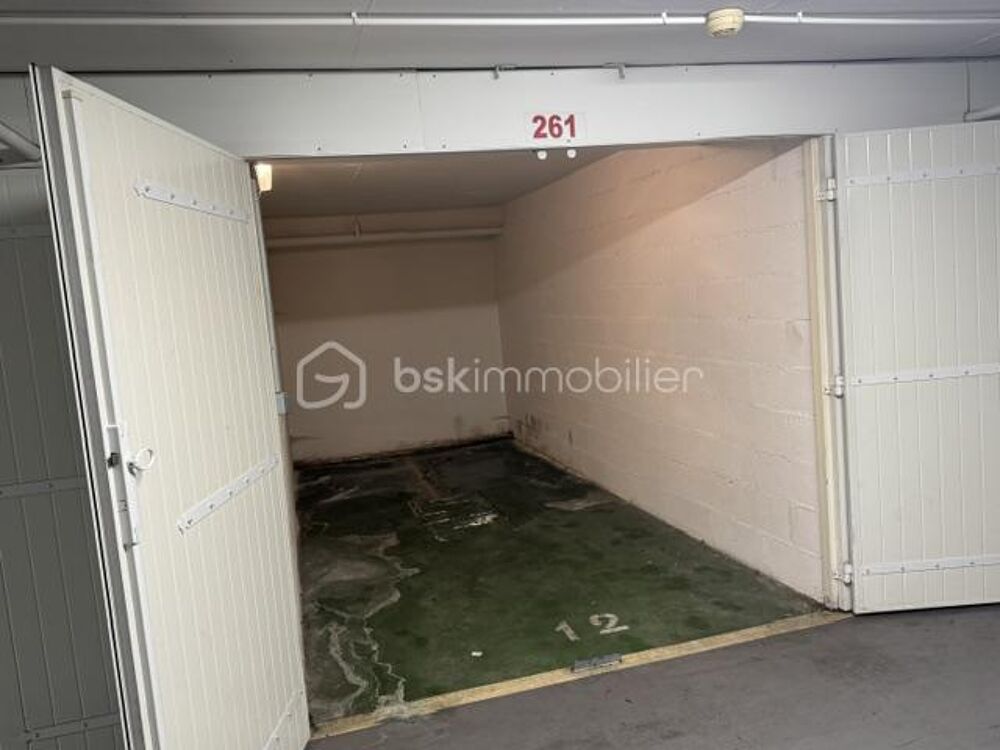 Vente Parking/Garage RUE DE LA PAIX PARIS 2 – BOX FERMÉ SÉCURISÉ Paris 2