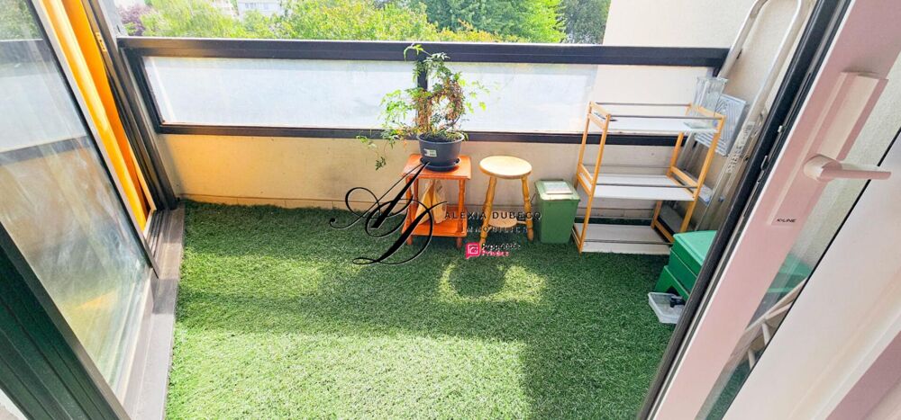 Appartement 3 pièces de 67,14 m2 avec vue dégagée, box et stationnement Champs-sur-Marne