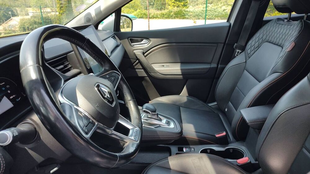 Captur II 1.6 E-Tech 160 Hybride BVA6 Initiale Paris 2020 occasion 16500 Saint Maurice Des Lions