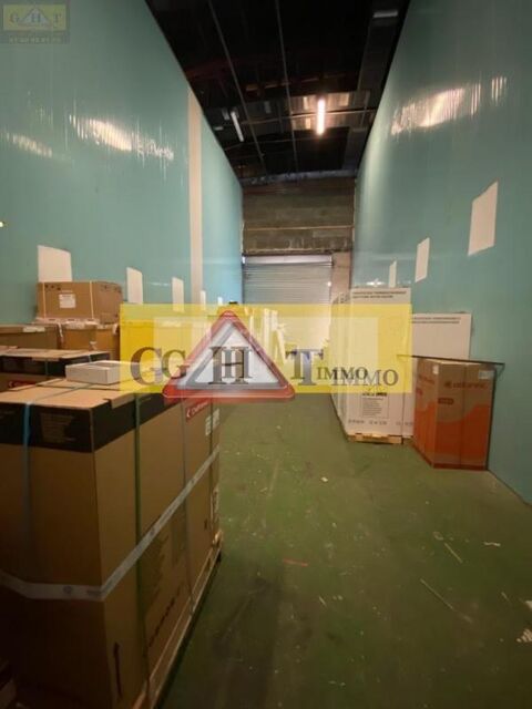 ENTREPOT 330 M² A LOUER SAINT GERMAIN LES ARPAJEON 3000 91180 Saint germain les arpajon